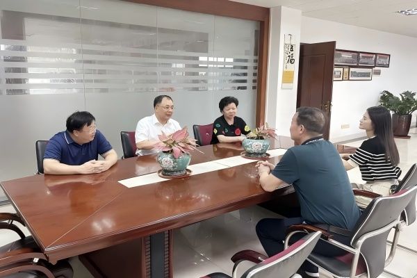 市政協(xié)副主席率隊走訪宏達(dá)機(jī)械制造（河源）有限公司